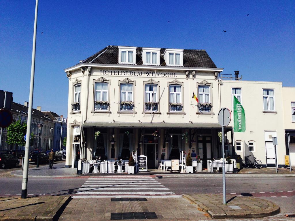 Hotel De Blauwe Vogel ベルヘン・オプ・ゾーム エクステリア 写真